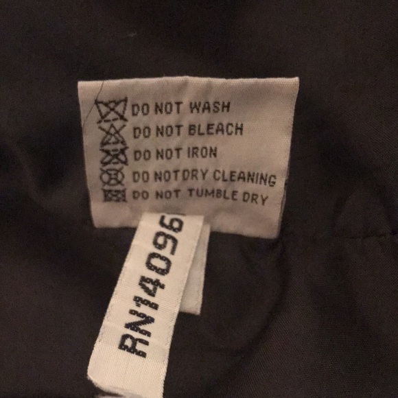 Grand Oriental Faux Leather Crop Jacket - Picture 9 of 16